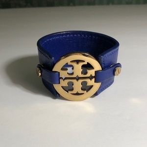 TORY BURCH LOGO snap bracelet EUC